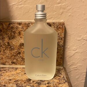 Calvin Klein CK One Unisex perfume/cologne 3.3 Fl oz